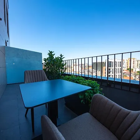 Terrace * טיראנה