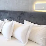 Terrace Apartamento Tirana